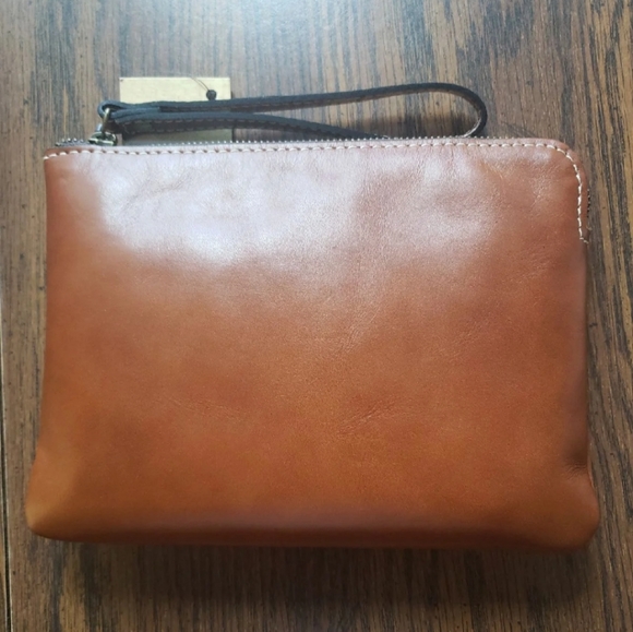 Patricia Nash Tan Cassini wristlet - Picture 2 of 5